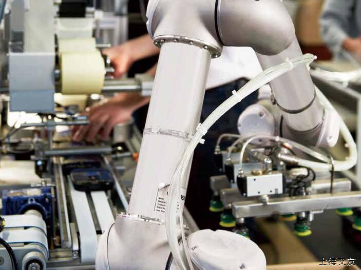 IDEC和泉工业机器人行业的理想应用方案